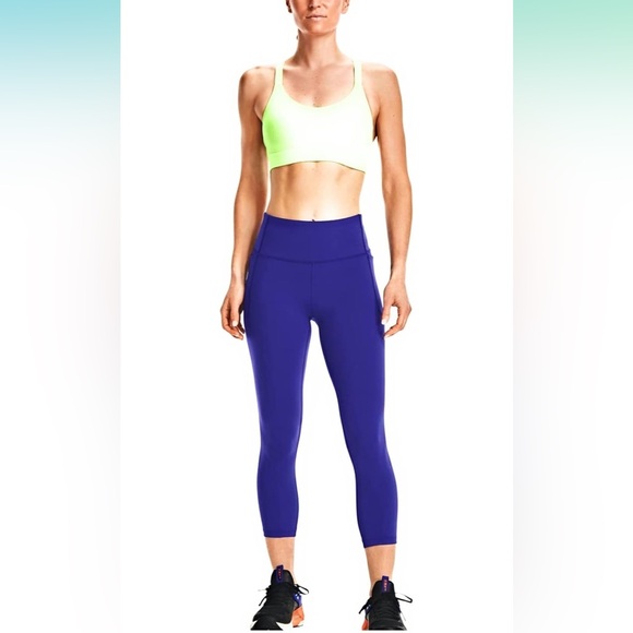 🎈3/$25🎈NWT Under Armour Meridian Crop Leggings - Picture 1 of 7